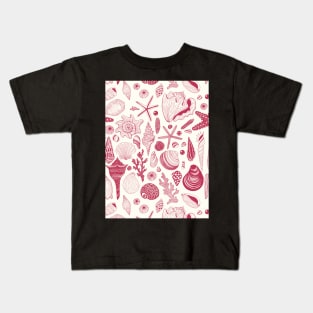 Seashells in Viva Magenta- Color of the Year 2023 Kids T-Shirt